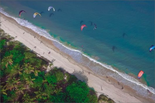 Kite Surf | Pousada Ilumina - Arraial d'Ajuda, Porto Seguro, Bahia