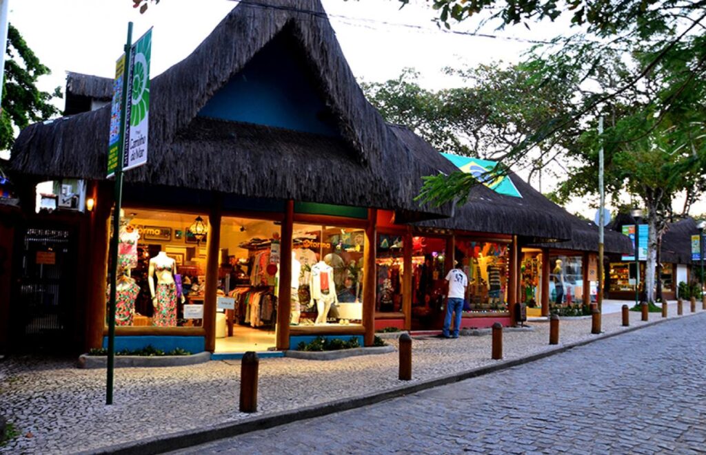 Rua do Mucugê | Pousada Ilumina - Arraial d'Ajuda, Porto Seguro, Bahia